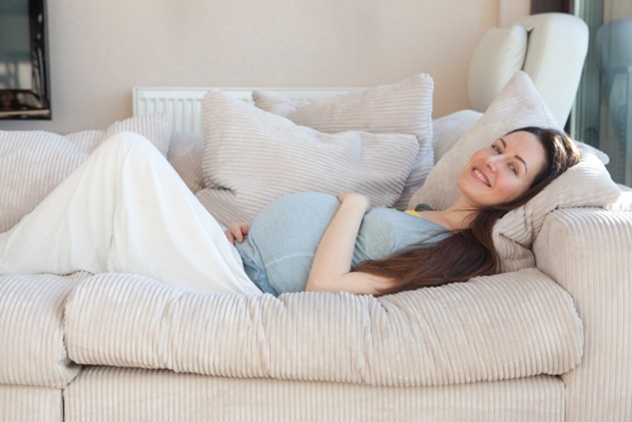 出産 入院時のパジャマは何枚必要 選び方や季節ごとの特徴もご紹介 ナルエー公式通販サイト