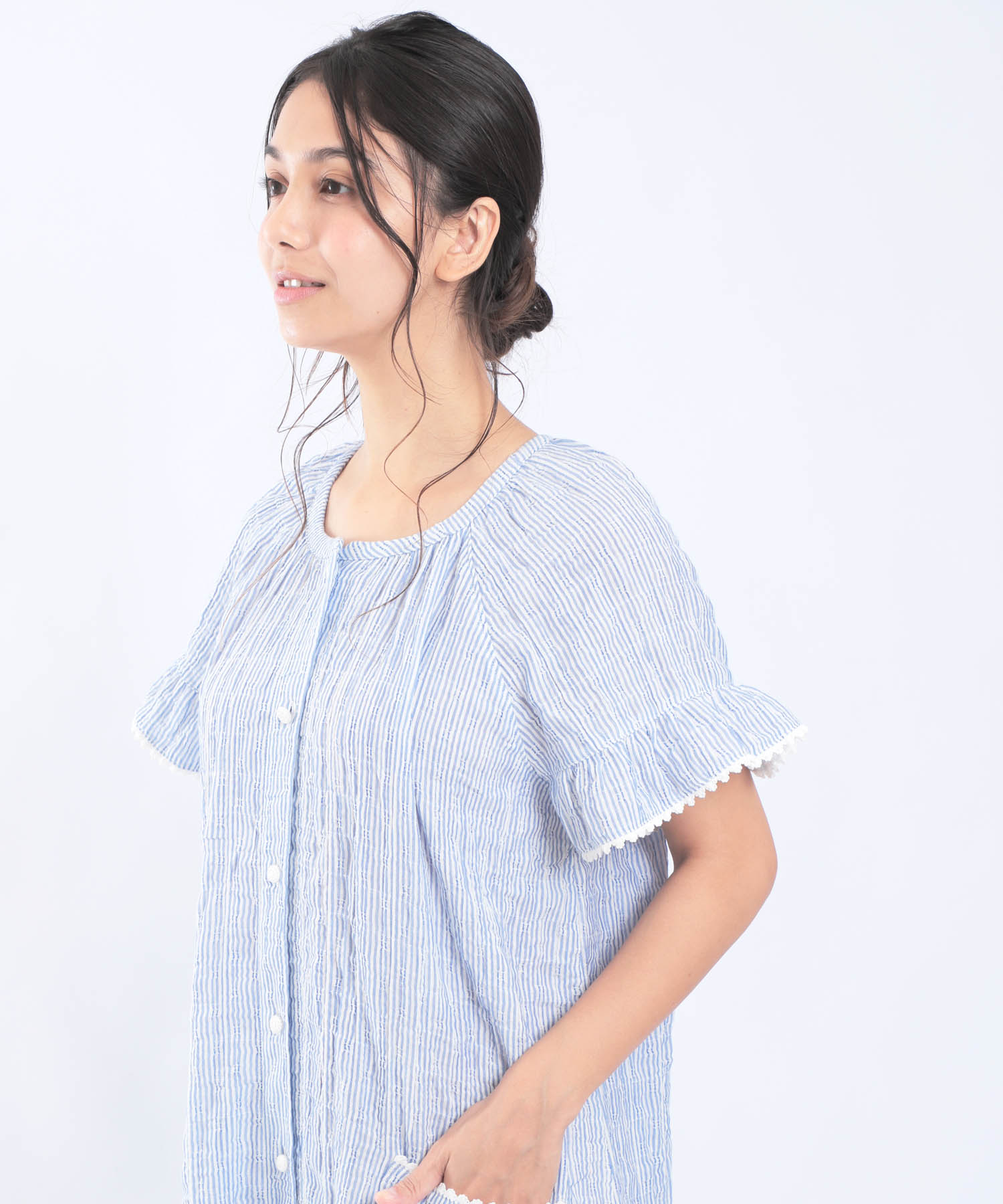 シャーリングガーゼ表面ジャガードワンピース_パジャマ&ルームウェア-ワンピース・ネグリジェ_ブルー_2