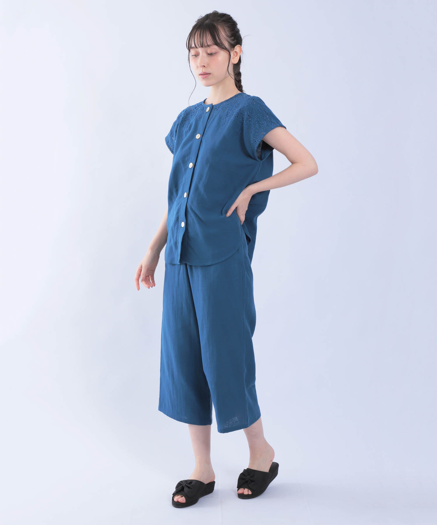 ダブルガーゼ刺繍セットアップ_パジャマ&ルームウェア-セットアップ_ネイビー_3
