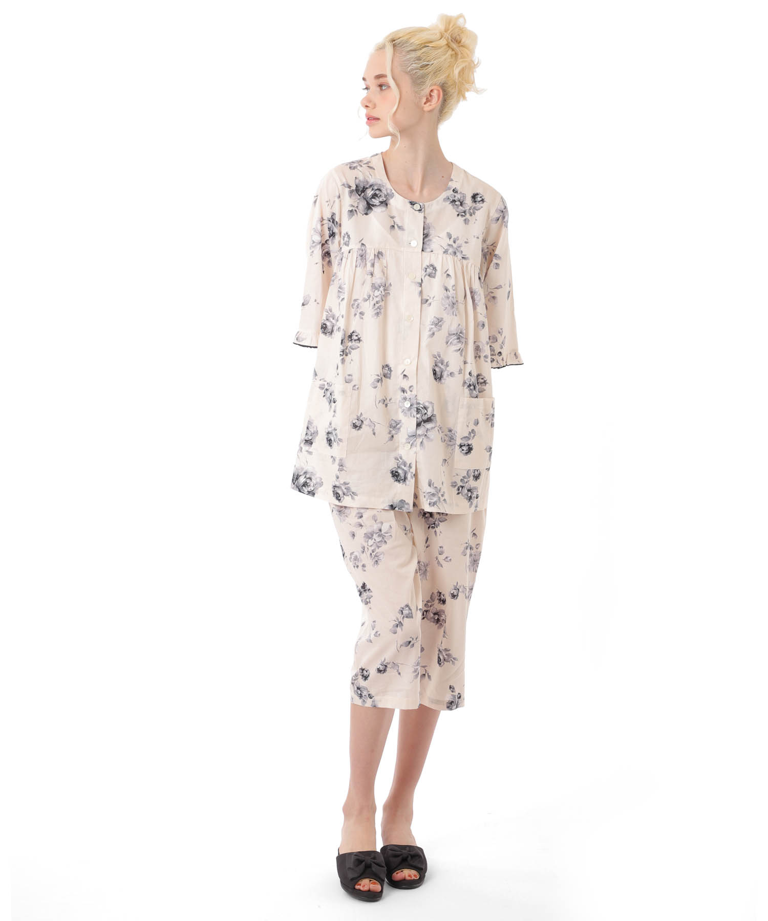 モノトーンローズセットアップ_パジャマ&ルームウェア-セットアップ_ベージュ_1