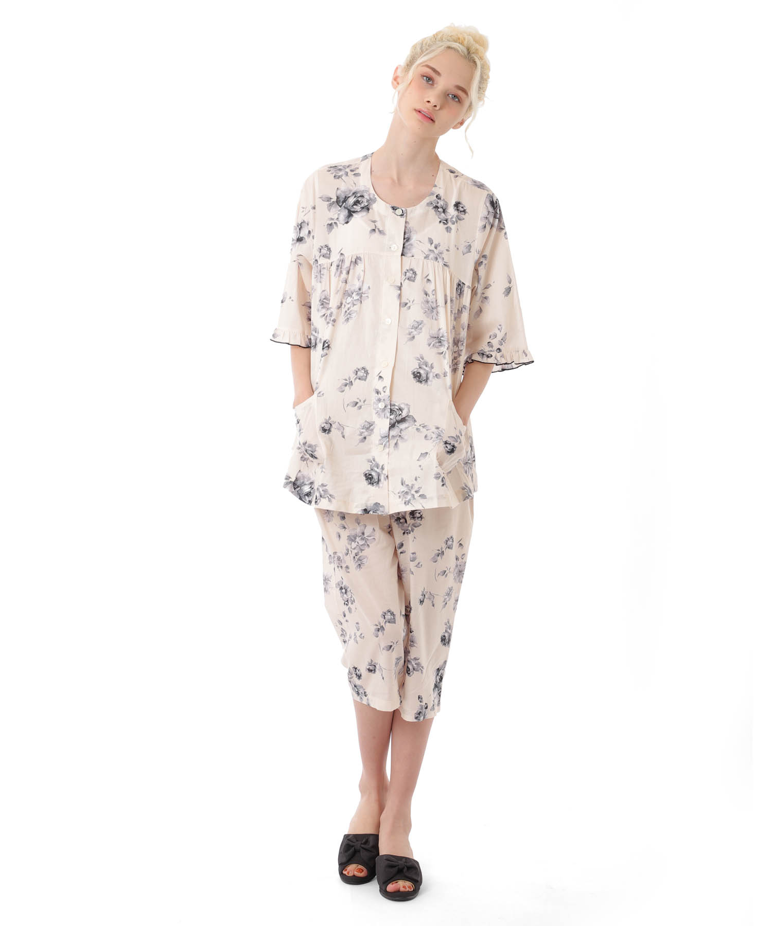 モノトーンローズセットアップ_パジャマ&ルームウェア-セットアップ_ベージュ_6