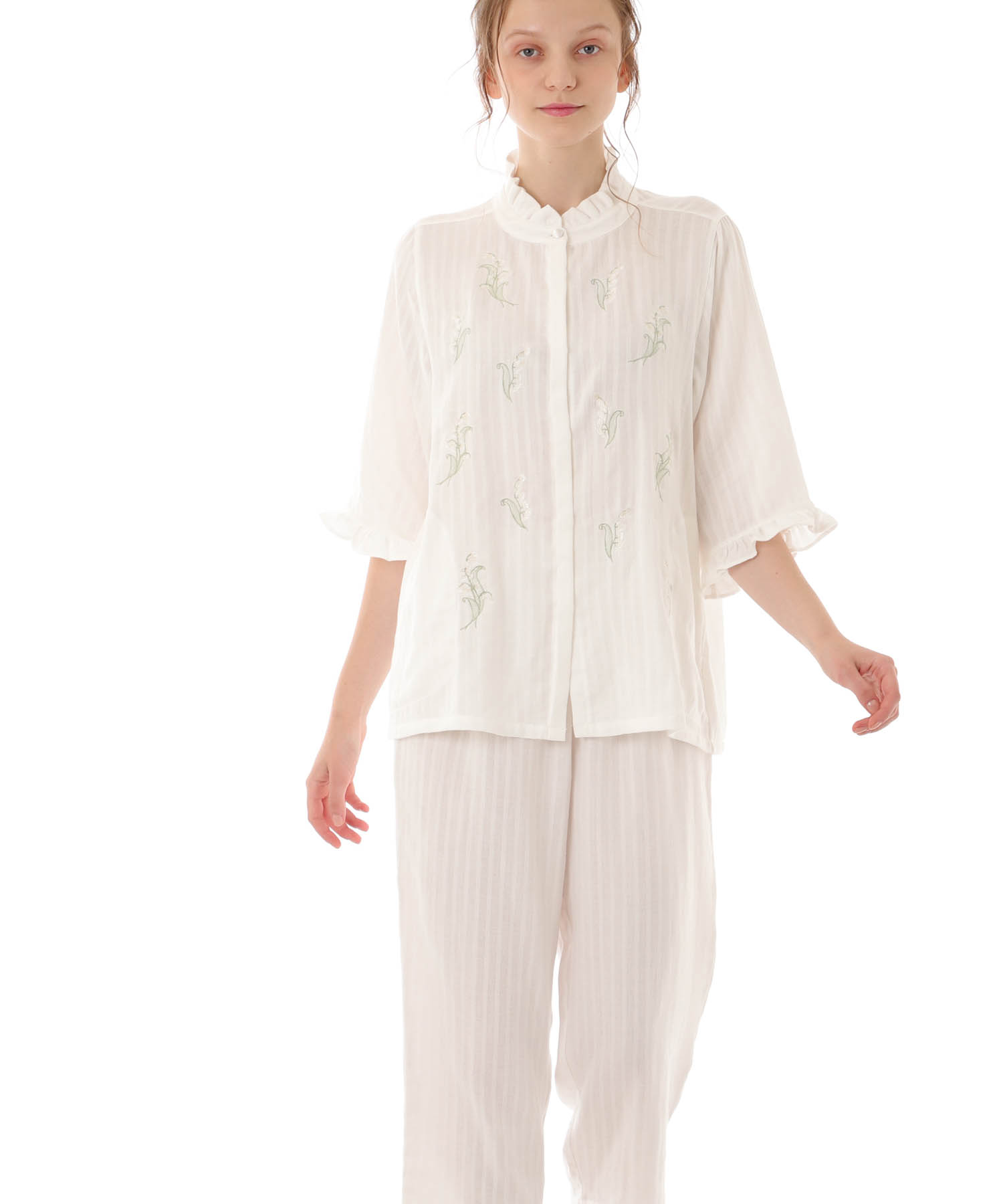 ダブルガーゼスズラン刺繍フリル_パジャマ&ルームウェア-セットアップ_ホワイト_1