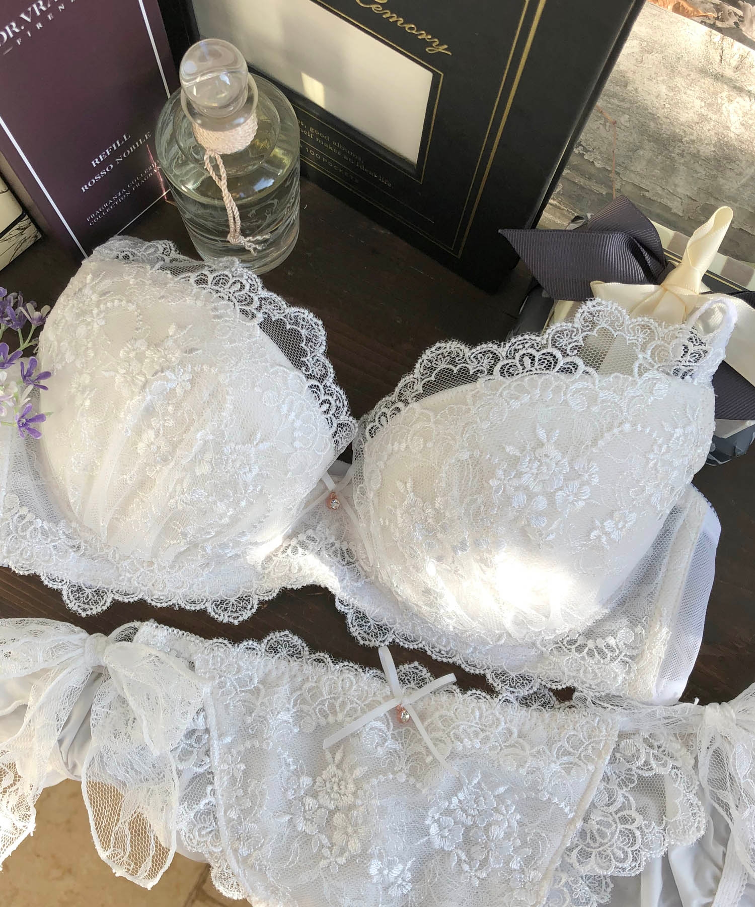 シャルロッテBcup-Ccup