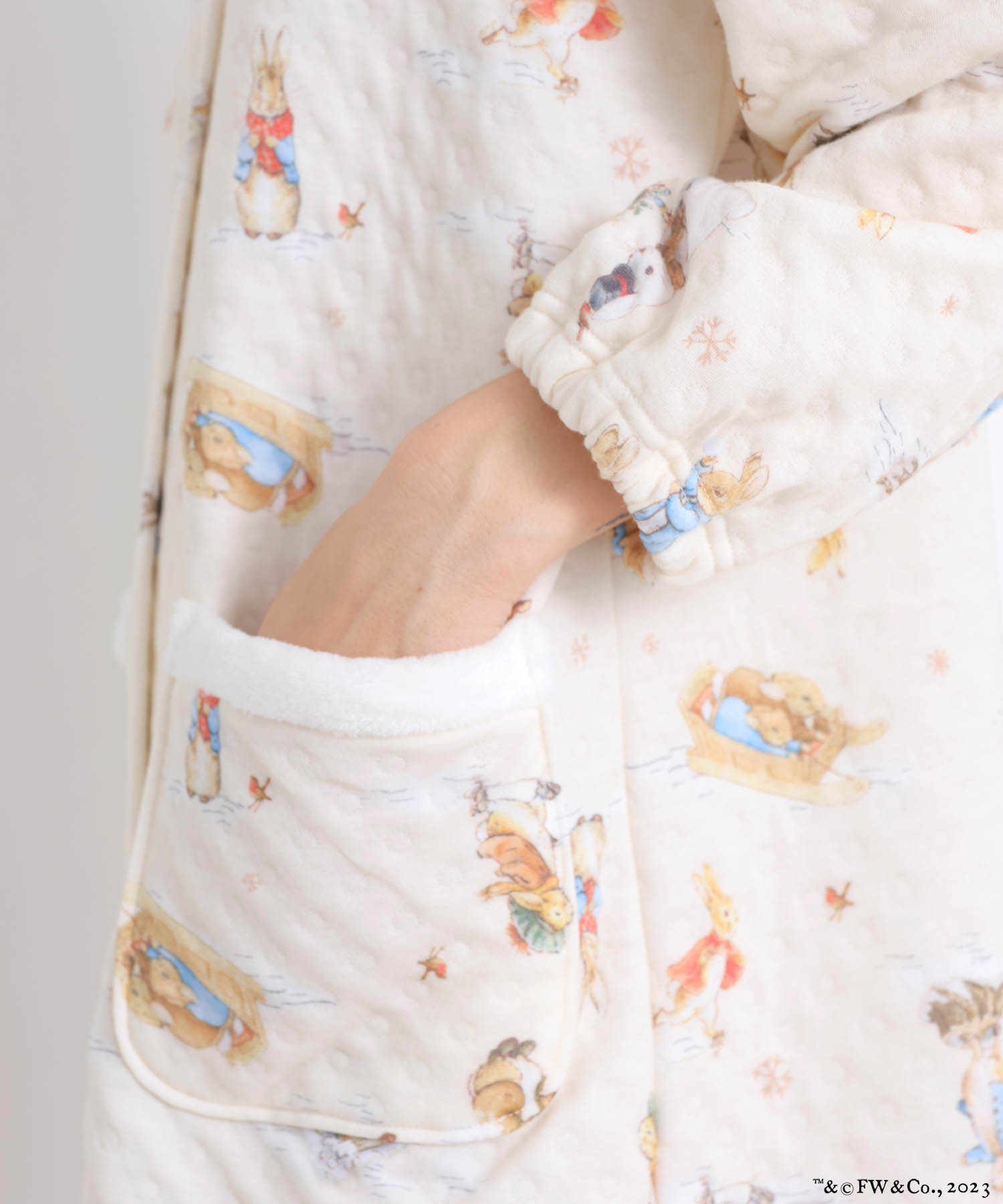 ピーターラビット™裏綿接結(綿入り)ワンピース_パジャマ&ルームウェア-ワンピース・ネグリジェ_アイボリー_5