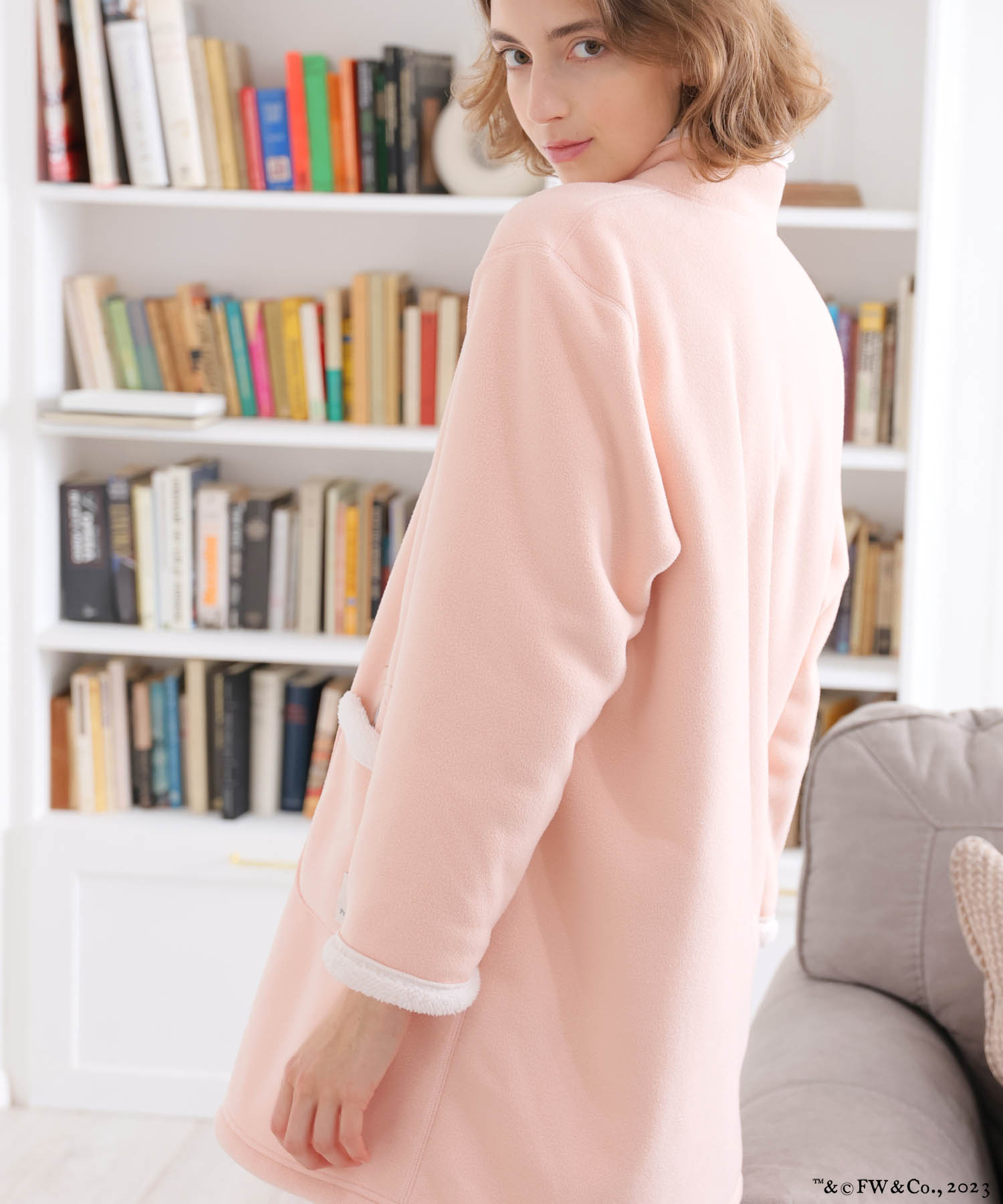 ピーターラビット™フリースボアガウン_パジャマ&ルームウェア-トップス-カーディガン・ガウン_ピンク_4