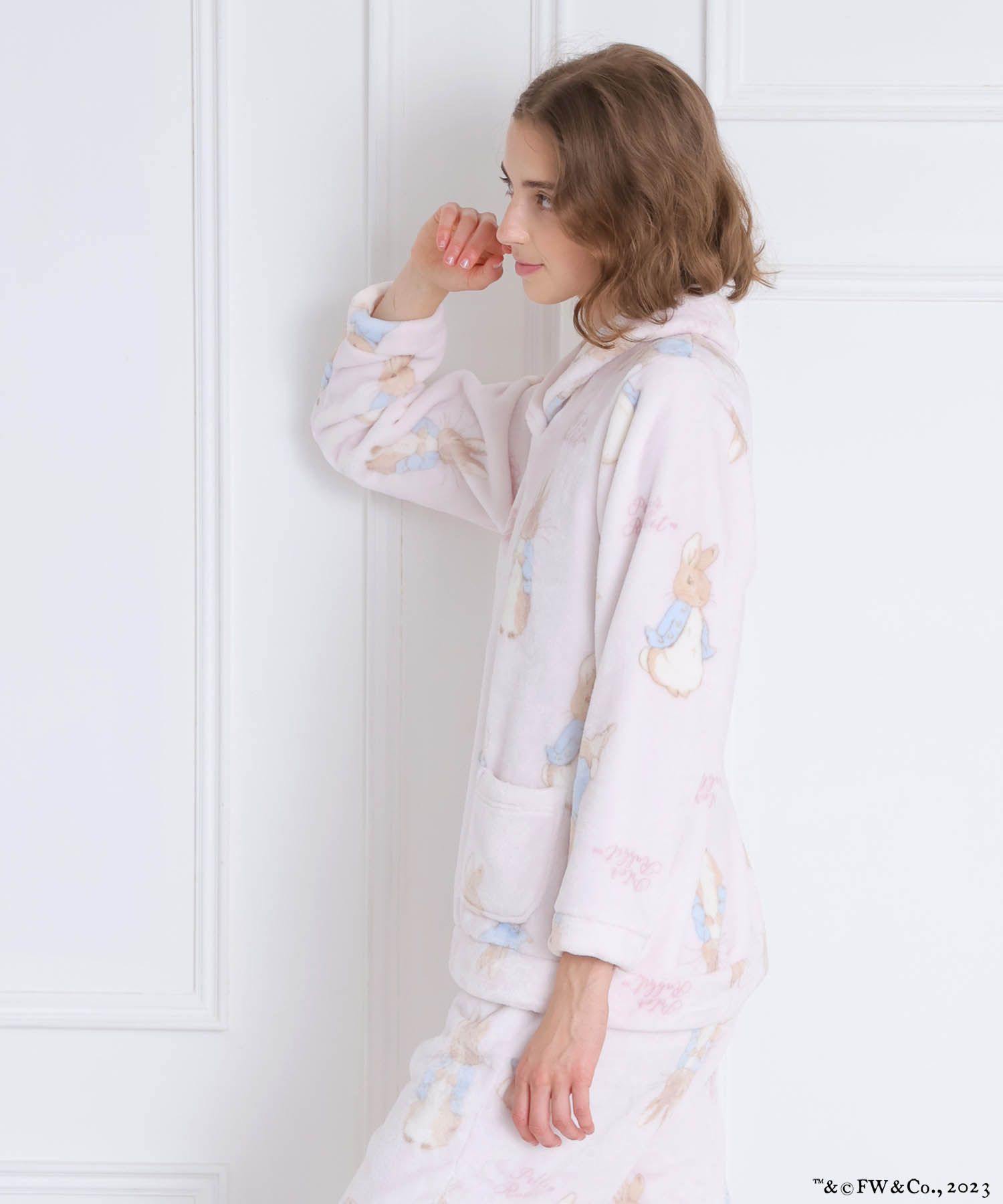ピーターラビット™シャイニースノーショールカラーパジャマ_パジャマ&ルームウェア-セットアップ_ピンク_3