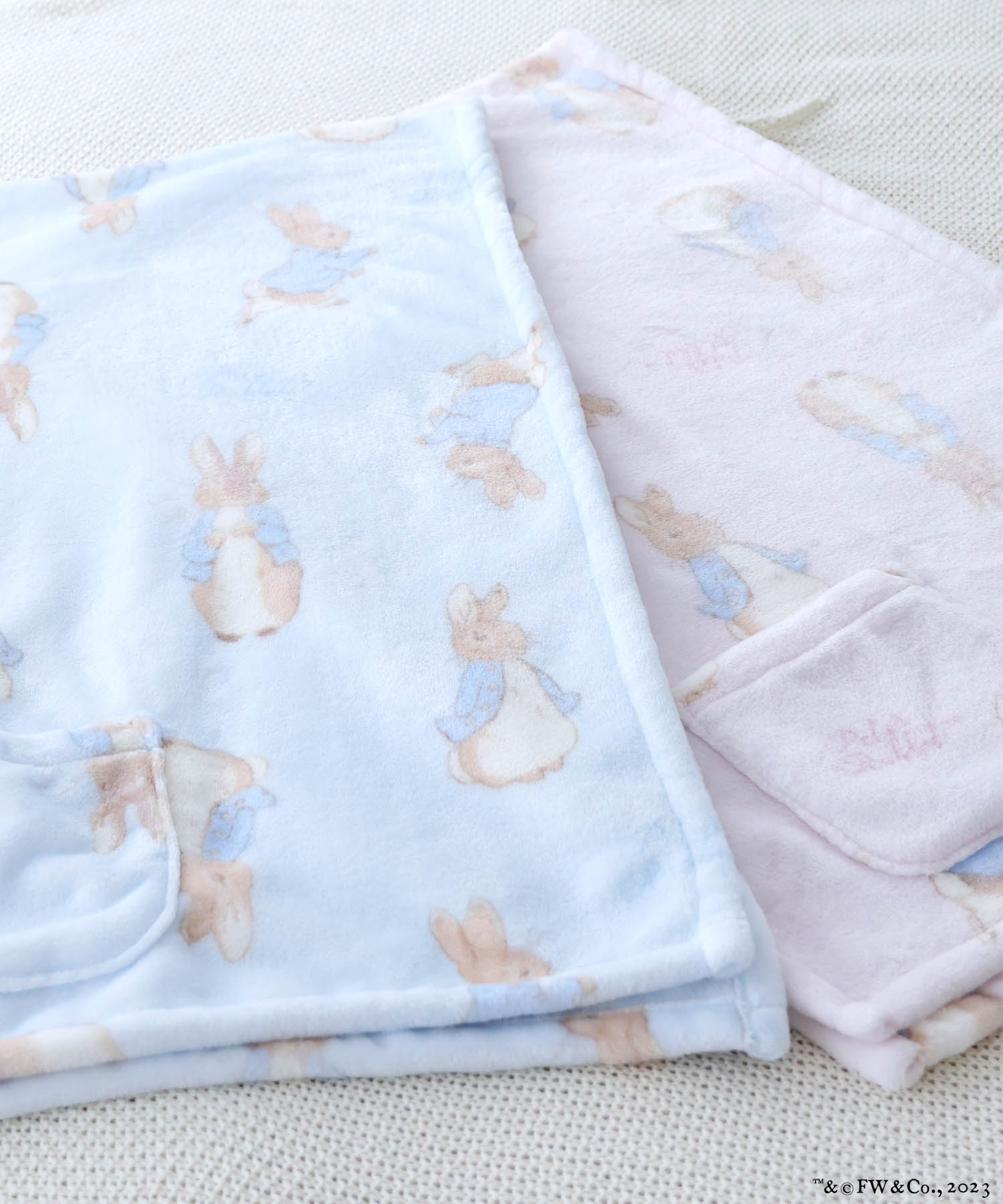 ピーターラビット™シャイニースノーブランケット_グッズ-その他_ピンク_3