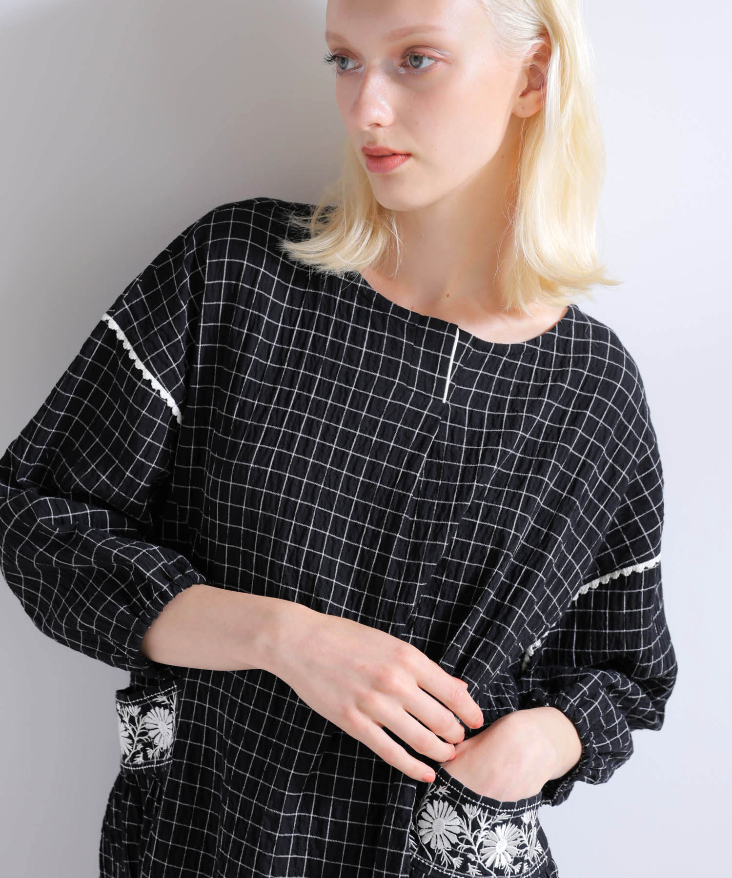 シャーリングボイルチェックワンピース_パジャマ&ルームウェア-ワンピース・ネグリジェ_ブラック_1