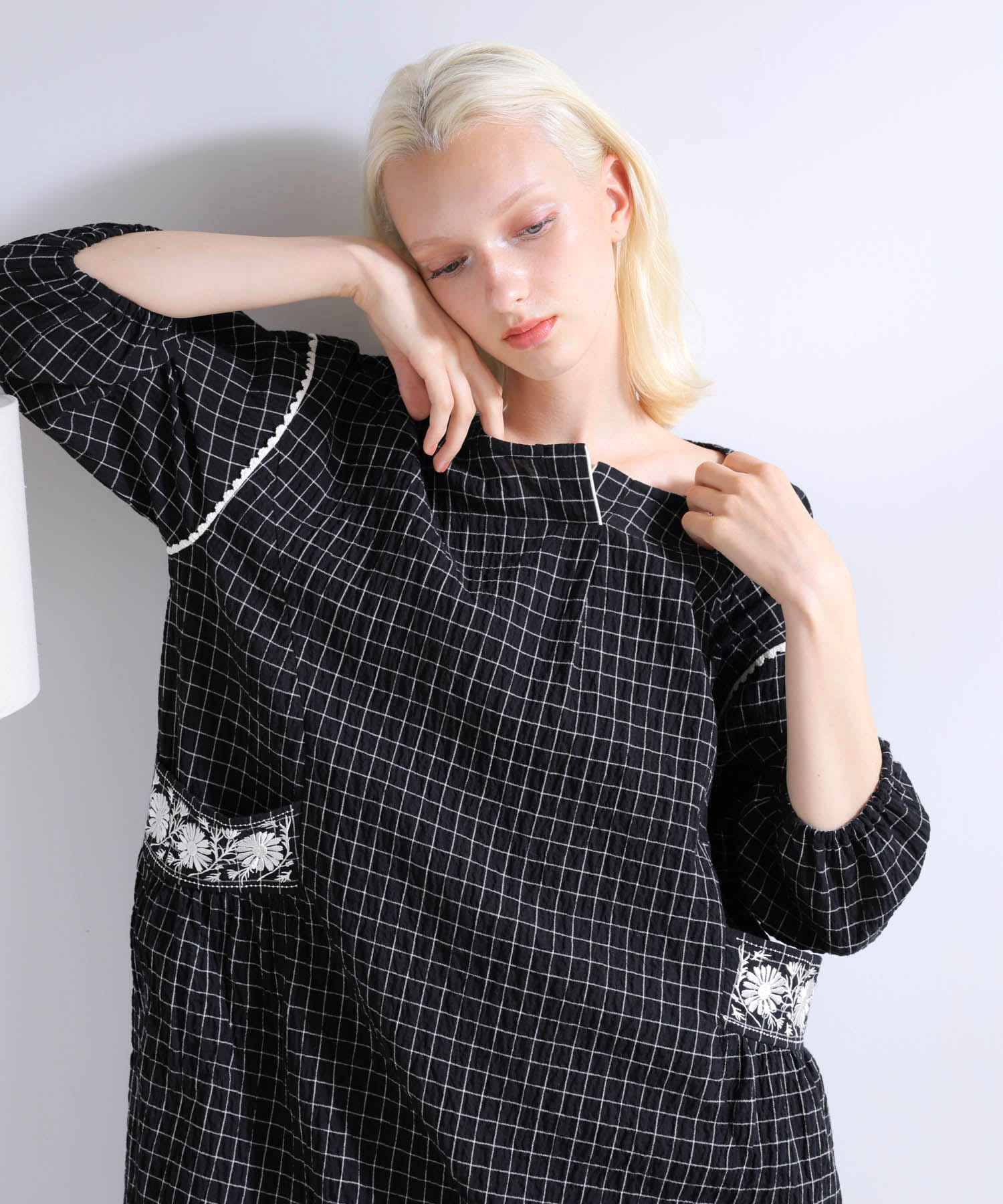 シャーリングボイルチェックワンピース_パジャマ&ルームウェア-ワンピース・ネグリジェ_ブラック_2