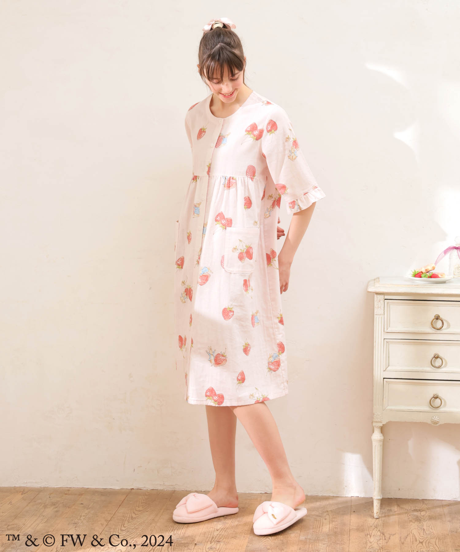 ピーターラビット™ダブルガーゼワンピース_パジャマ&ルームウェア-ワンピース・ネグリジェ_ピンク_1