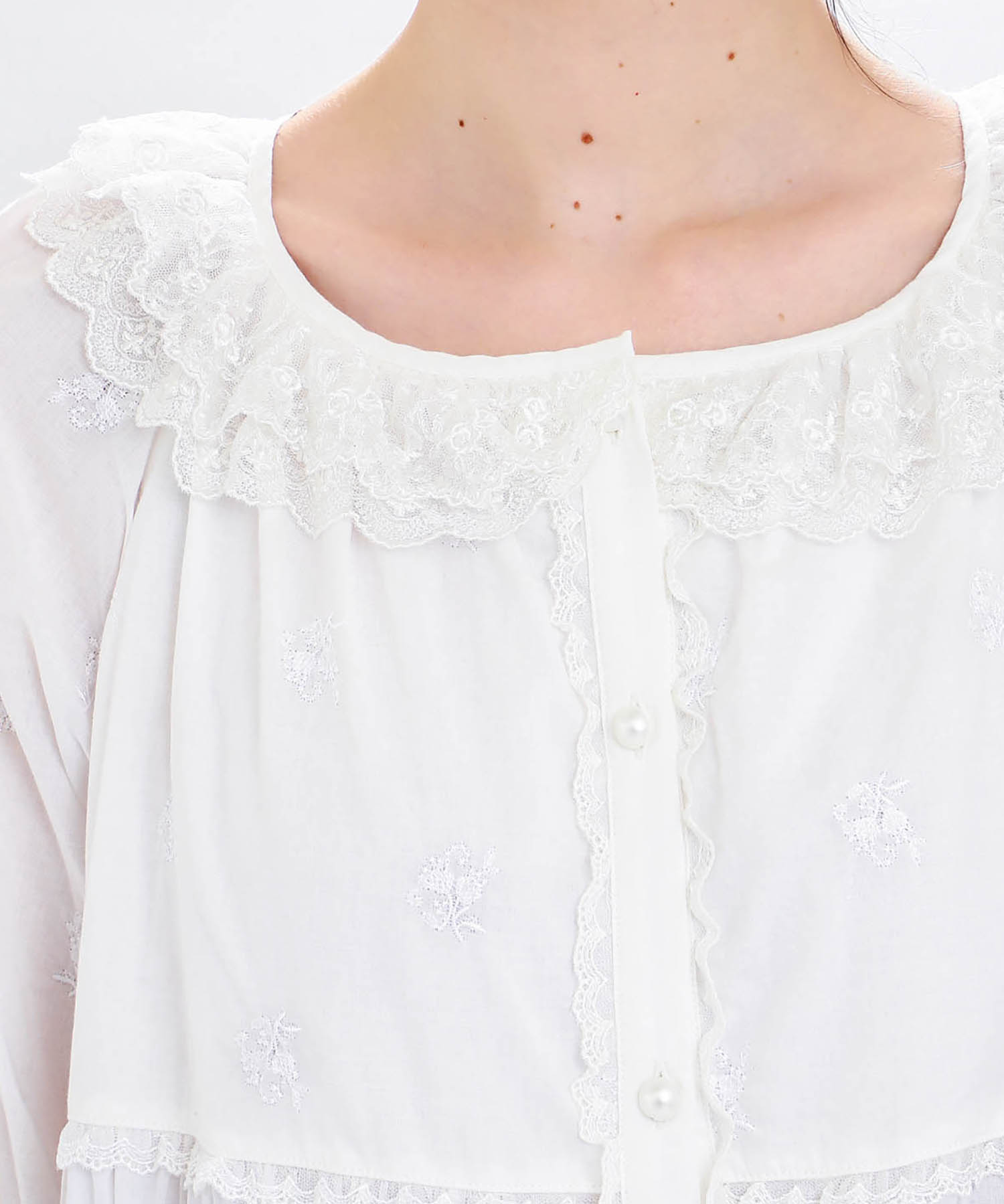 60/ローンAOレースドレス_パジャマ&ルームウェア-ワンピース・ネグリジェ_ホワイト_2