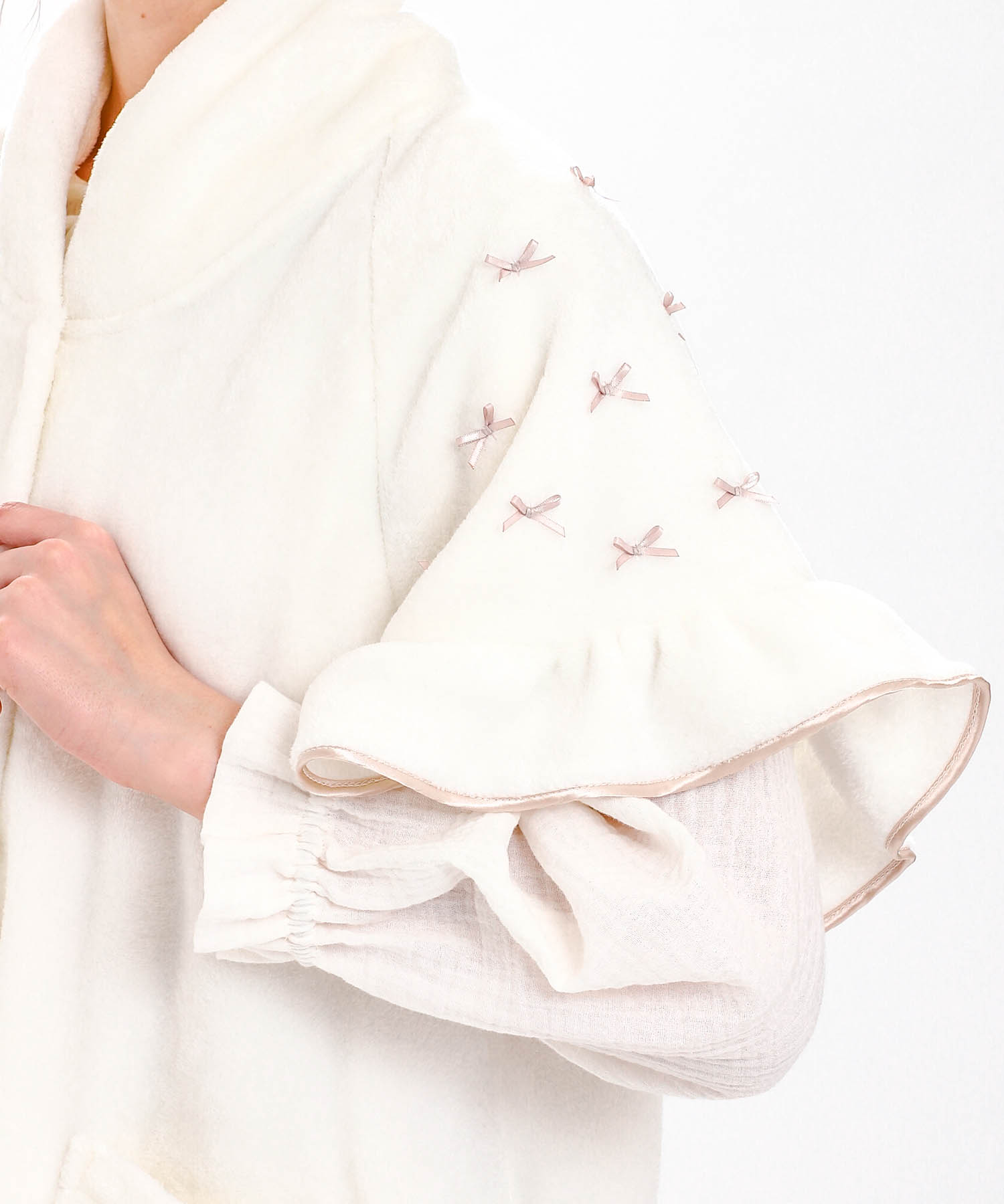 ソフティースノーリボンリボンベスト_パジャマ&ルームウェア-トップス-カーディガン・ガウン_ホワイト_4