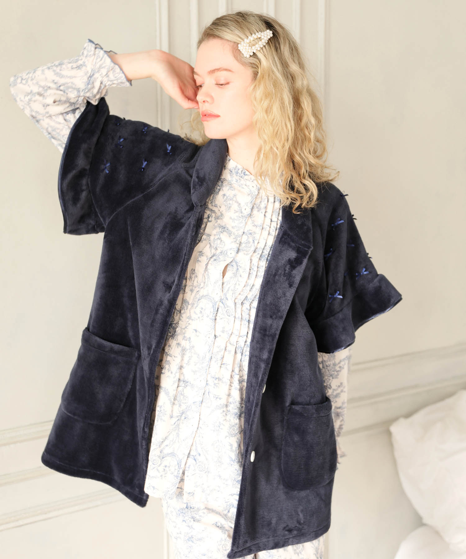 ソフティースノーリボンリボンベスト_パジャマ&ルームウェア-トップス-カーディガン・ガウン_ネイビー_2