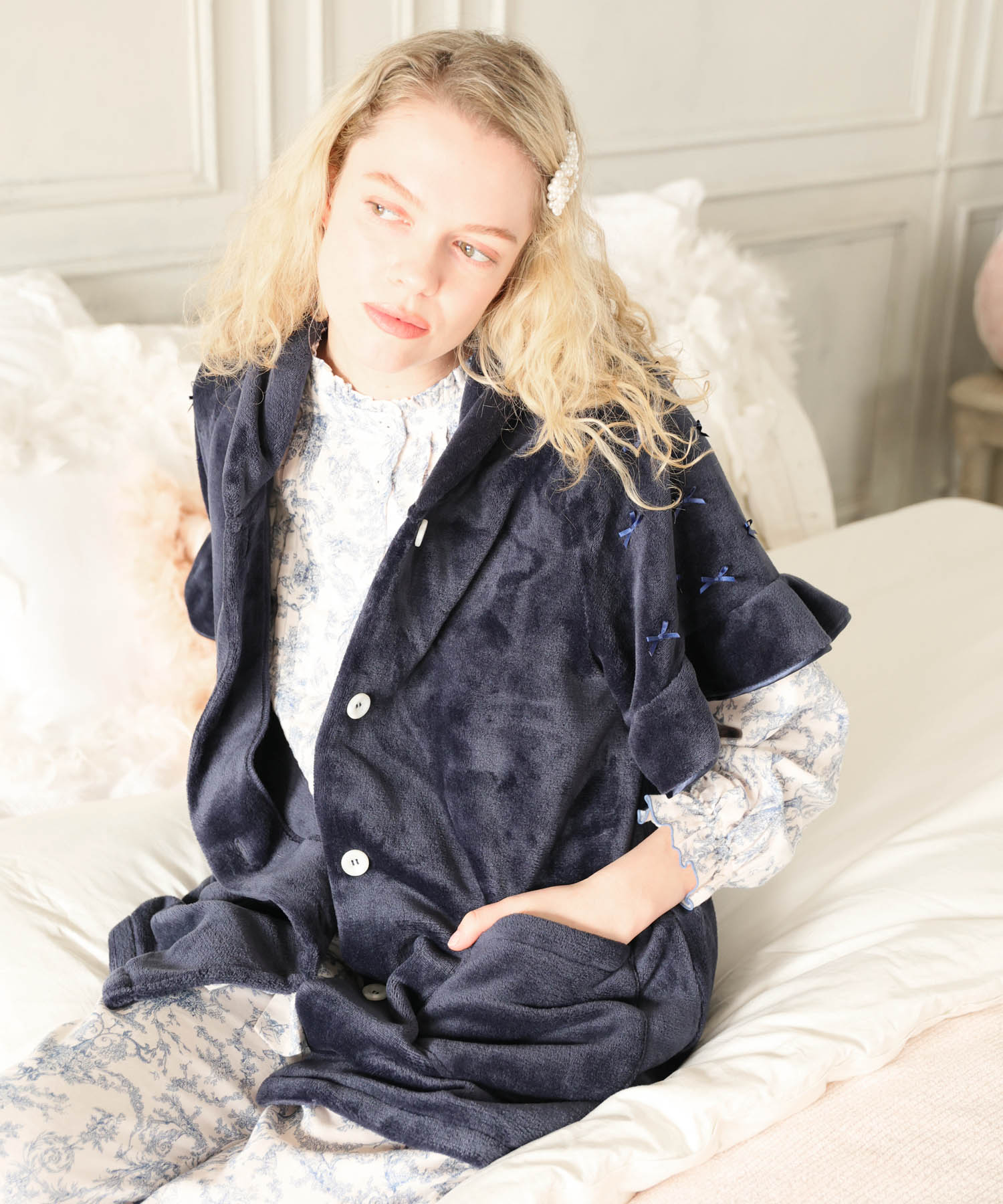 ソフティースノーリボンリボンベスト_パジャマ&ルームウェア-トップス-カーディガン・ガウン_ネイビー_3