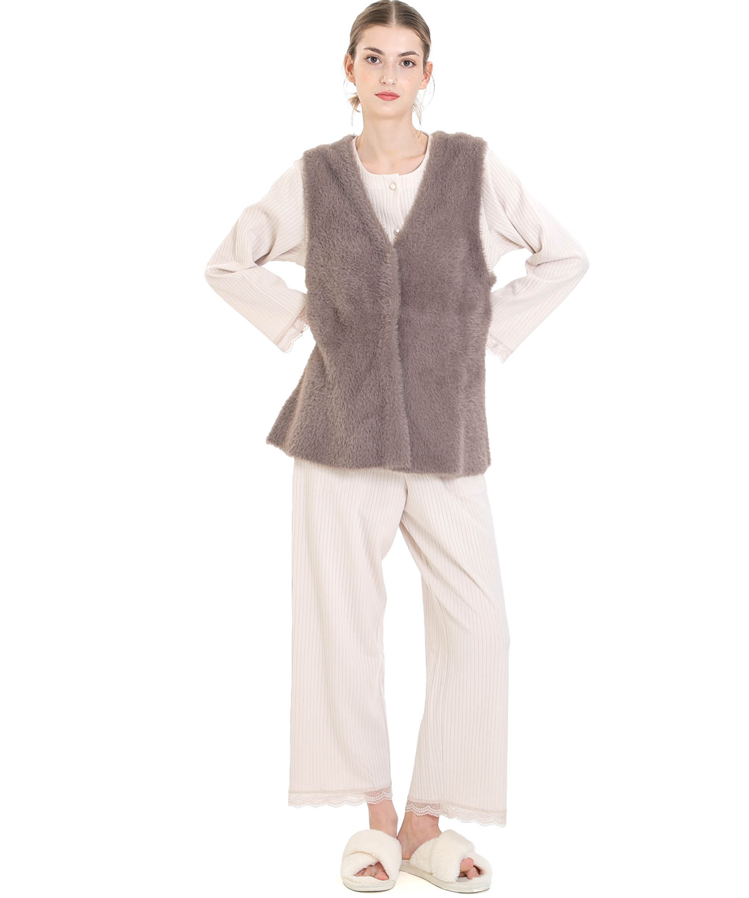 フェザーヤーンベスト_パジャマ&ルームウェア-トップス-カーディガン・ガウン_グレー_1