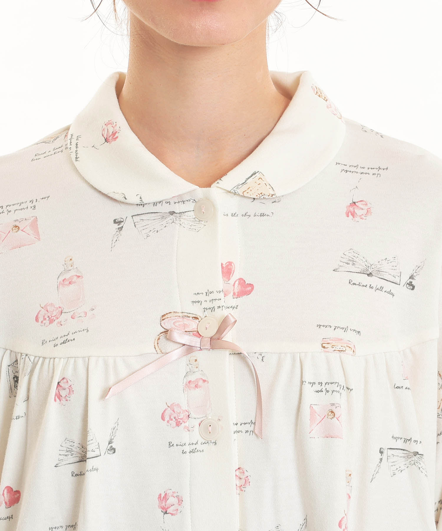 スムースレディキャットギャザーパジャマ_パジャマ&ルームウェア-セットアップ_ホワイト_3