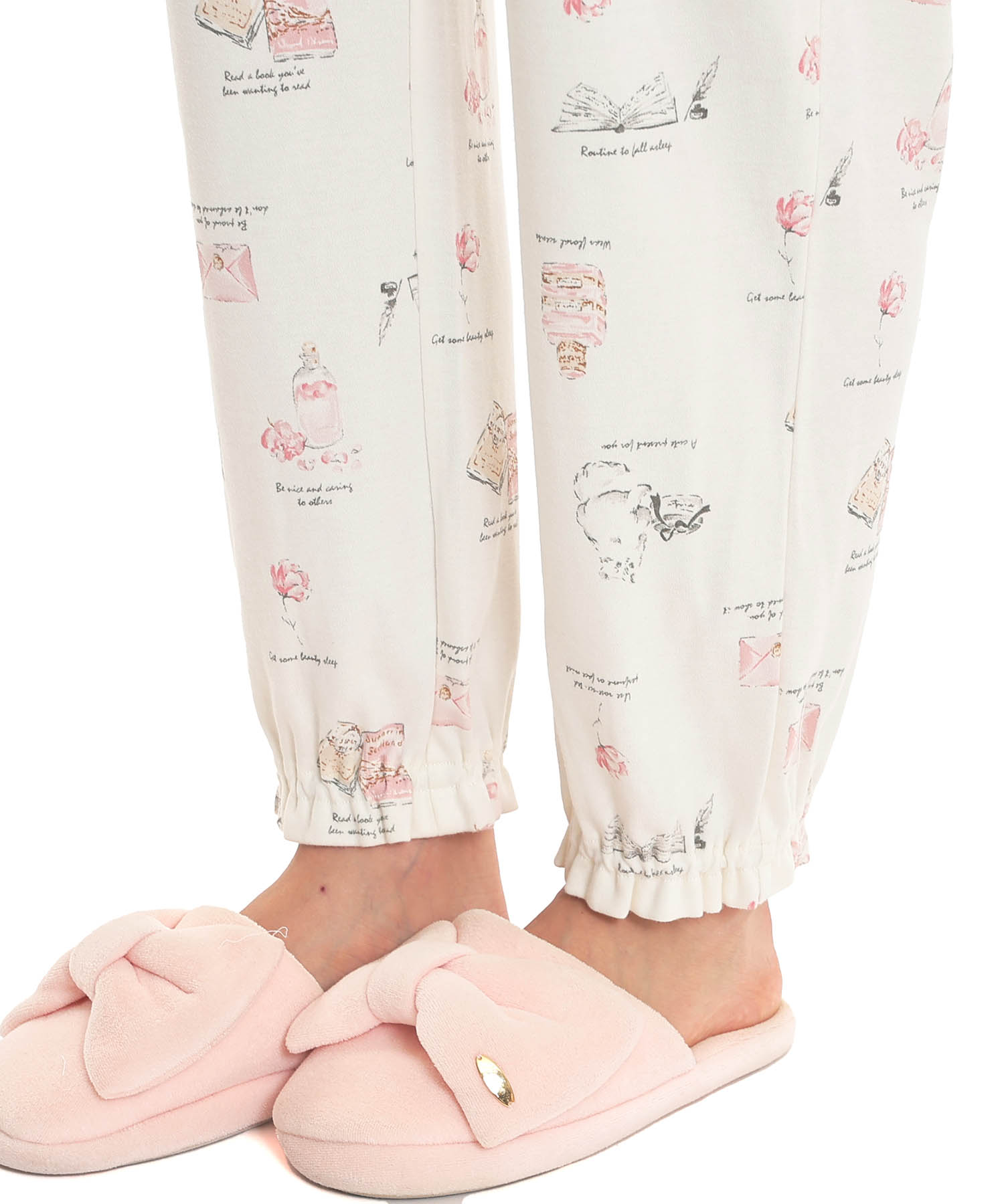 スムースレディキャットギャザーパジャマ_パジャマ&ルームウェア-セットアップ_ホワイト_6