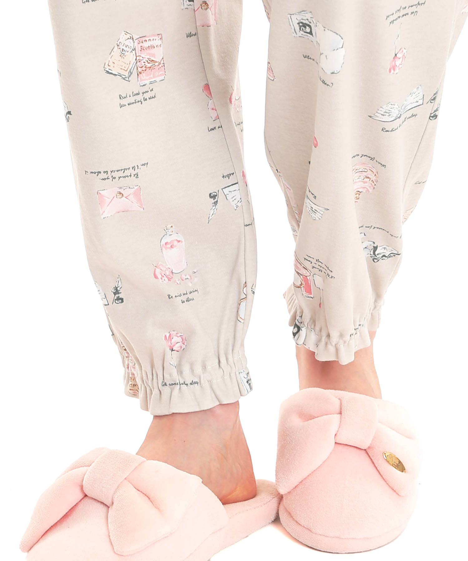 スムースレディキャットギャザーパジャマ_パジャマ&ルームウェア-セットアップ_ベージュ_6