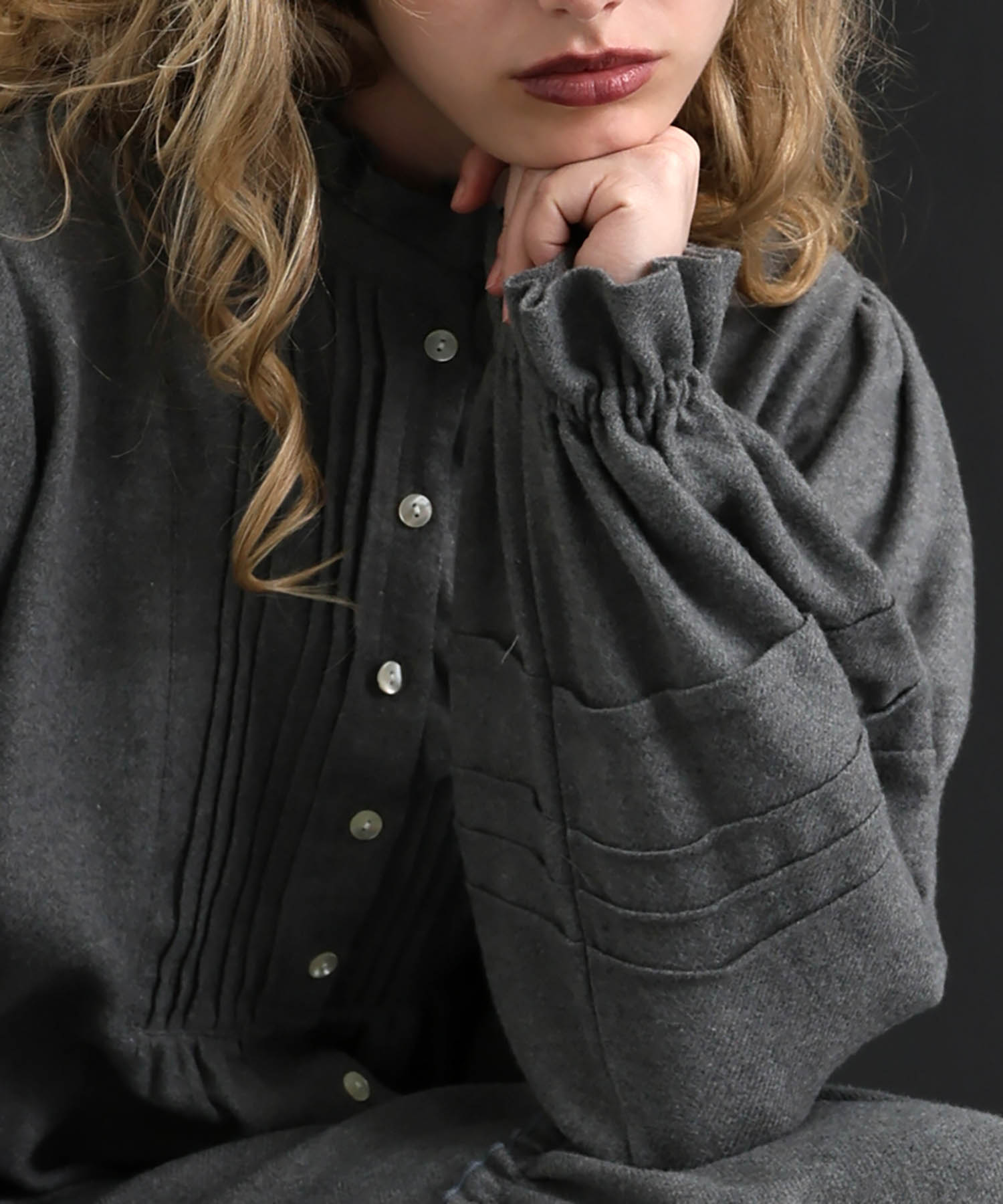 コットンフランネルシュクレフリルドレス_パジャマ&ルームウェア-ワンピース・ネグリジェ_チャコールグレー_4