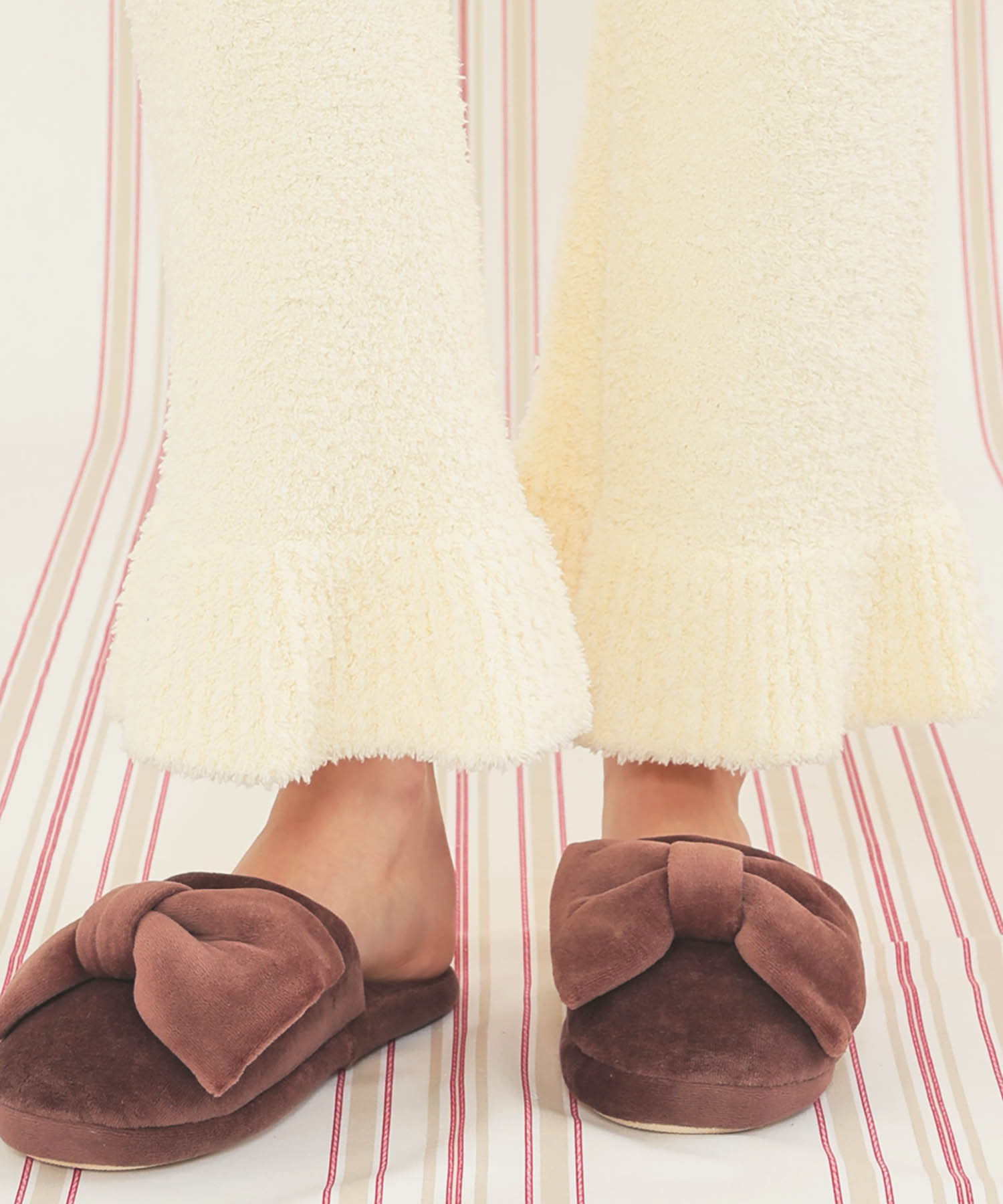 モールニットフレアパンツ_パジャマ&ルームウェア-ボトムス_クリーム_4