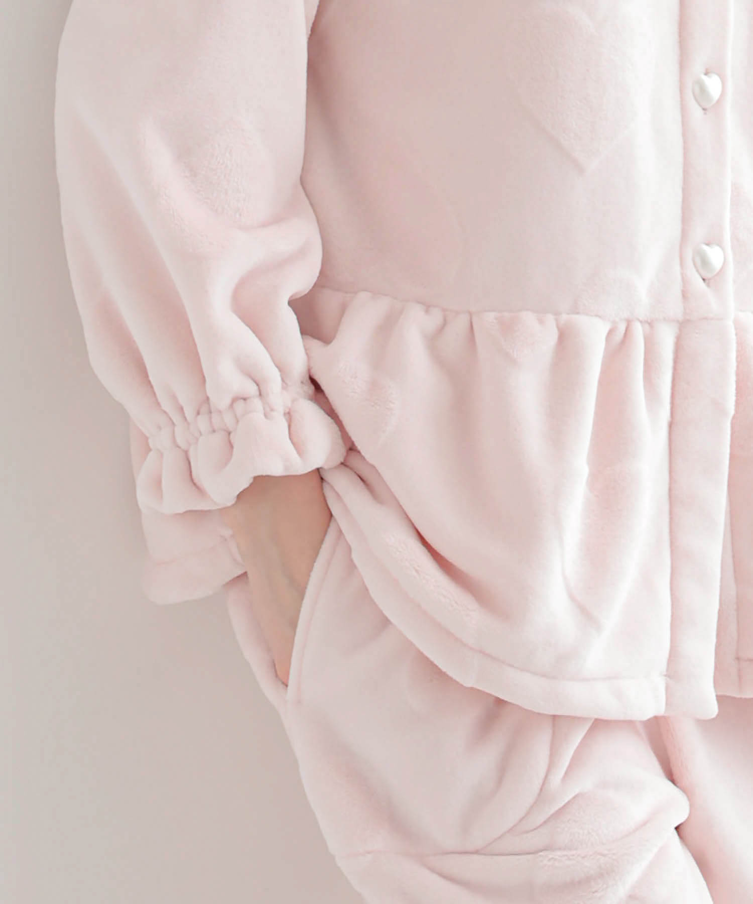 シャイニースノーエンボスハートペプラムパジャマ_パジャマ&ルームウェア-セットアップ_ピンク_5