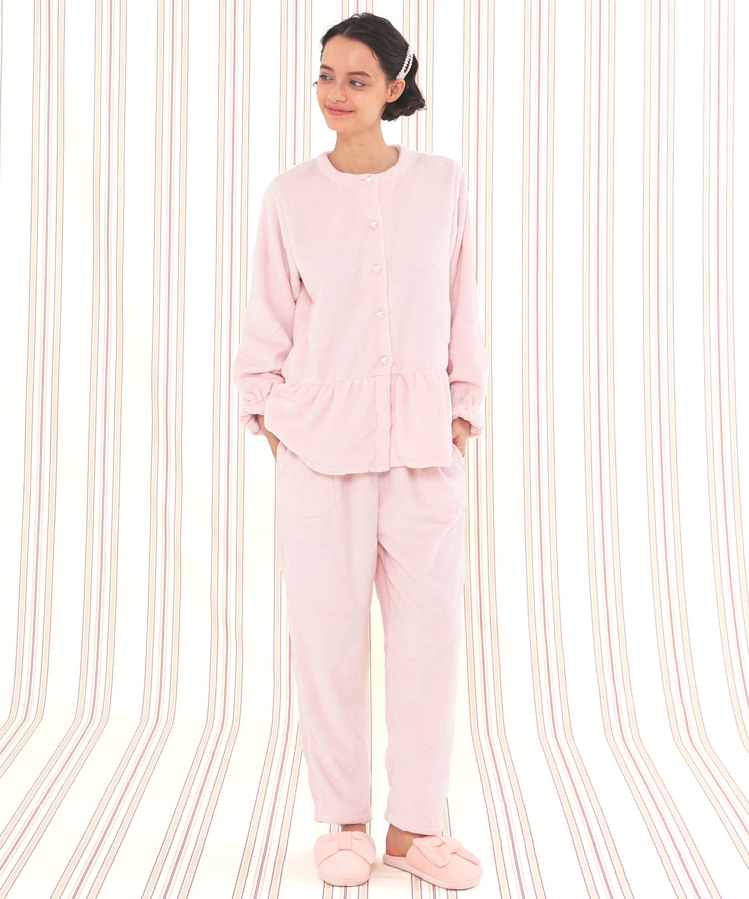 シャイニースノーエンボスハートペプラムパジャマ_パジャマ&ルームウェア-セットアップ_ピンク_1