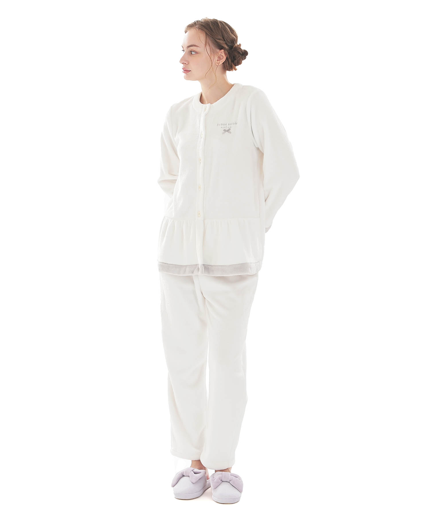 スノーパウダームジペプラムパジャマ_パジャマ&ルームウェア-セットアップ_ホワイト_1