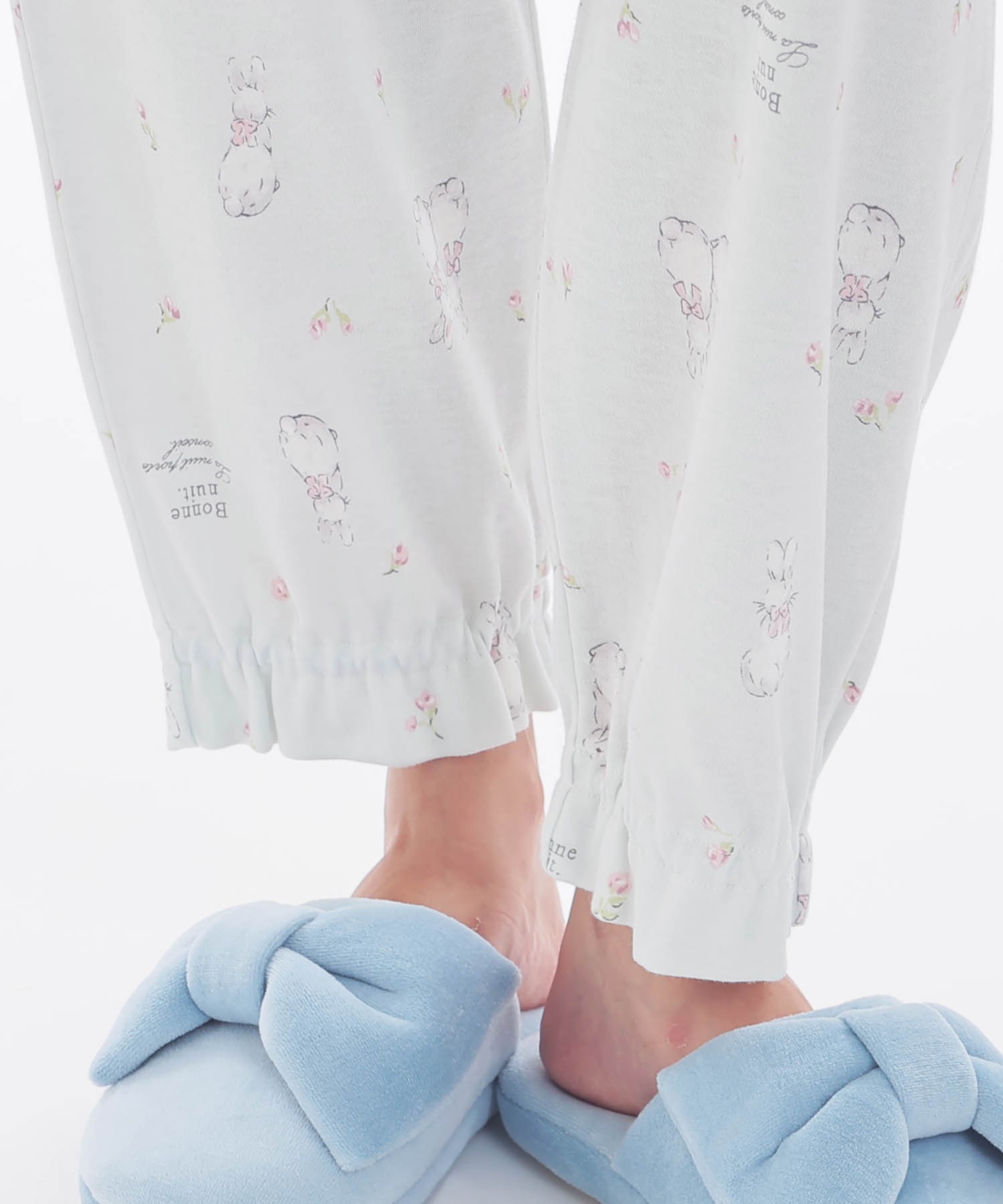 スムースうさぎローズフェミニンパジャマ_パジャマ&ルームウェア-セットアップ_ブルー_7