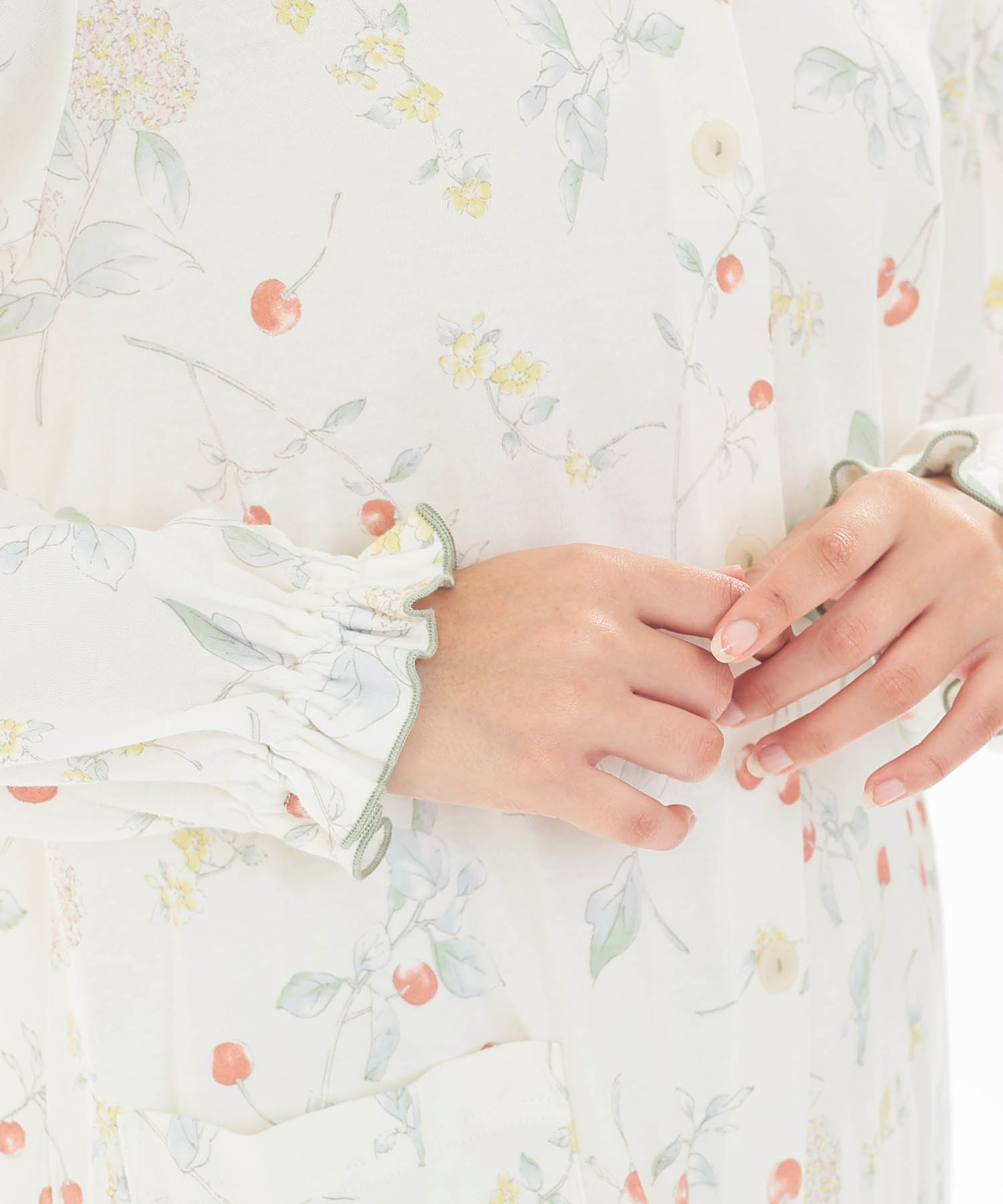 スムースフラワーベリーフリルパジャマ_パジャマ&ルームウェア-セットアップ_ホワイト_4