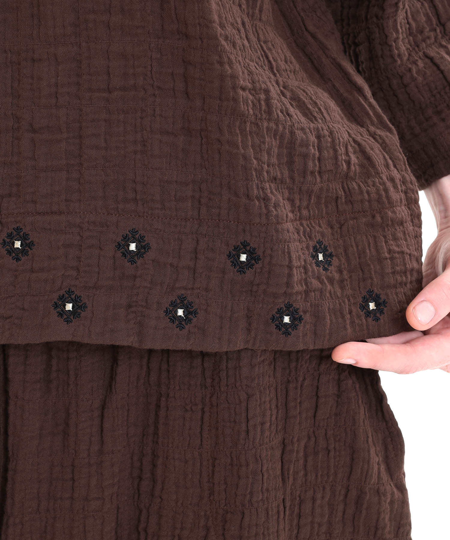 シャーリングダブルガーゼプティ刺繍セットアップ_パジャマ&ルームウェア-セットアップ_ブラウン_3