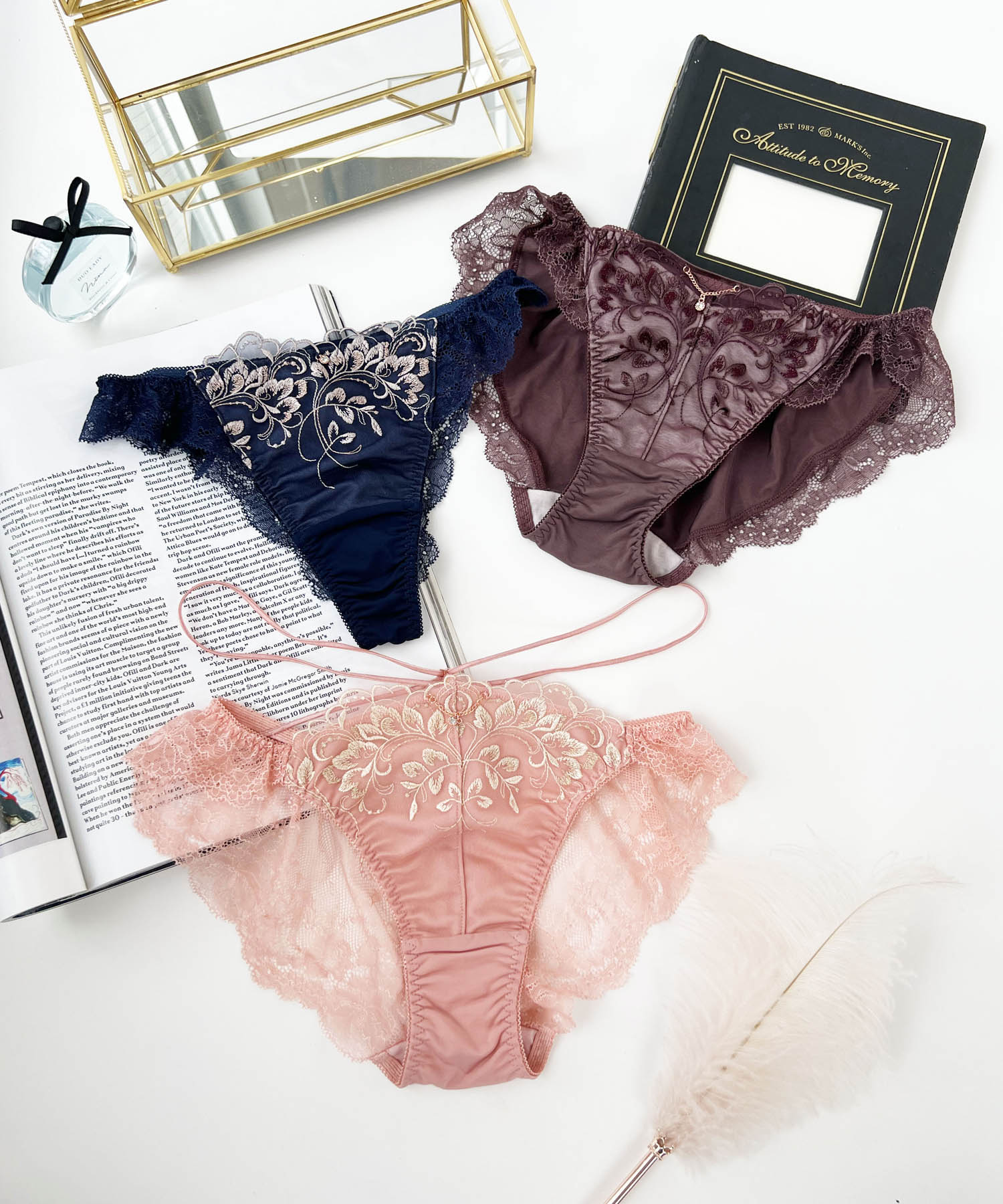 レジーナバックレース_ランジェリー・下着-ショーツ-バックレースショーツ_ピンク_7