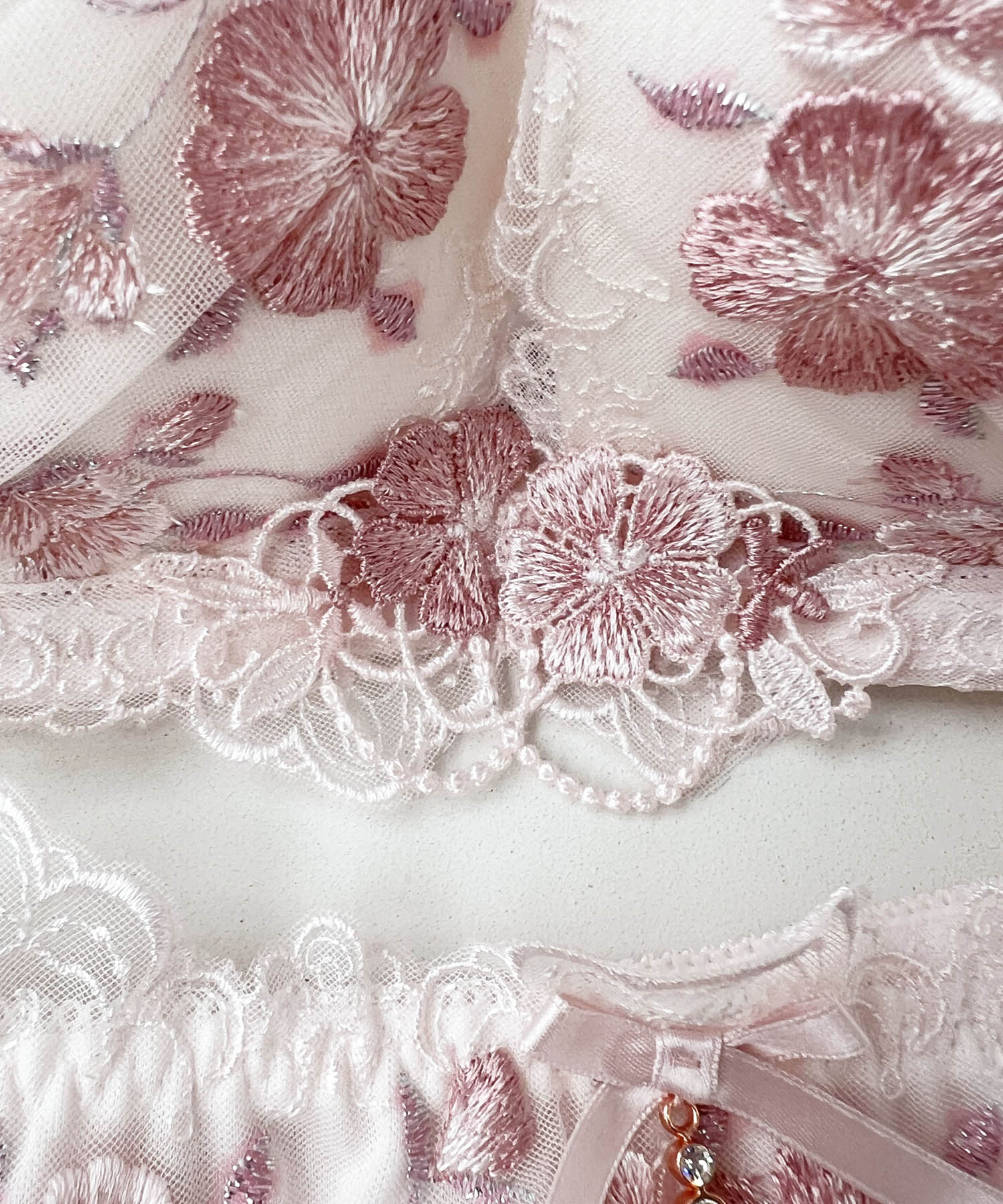 ナディアFcup-Gcup_ランジェリー・下着-ブラジャー-モールドカップブラ(Lワイヤー)_ピンク_4