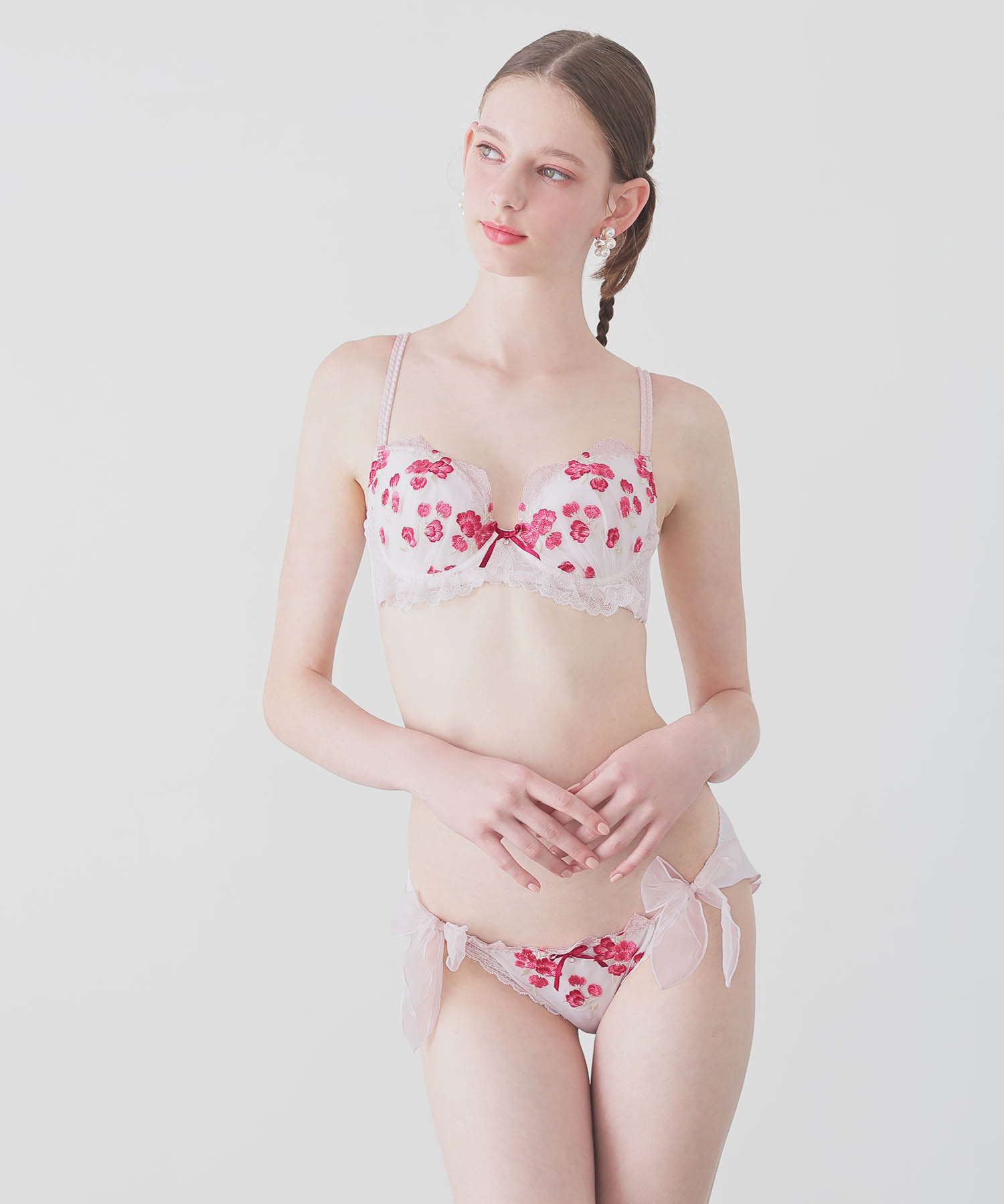 リリアンDcup-Ecup_ランジェリー・下着-ブラジャー-バストアップブラ(Nベーシック)_ピンク_1