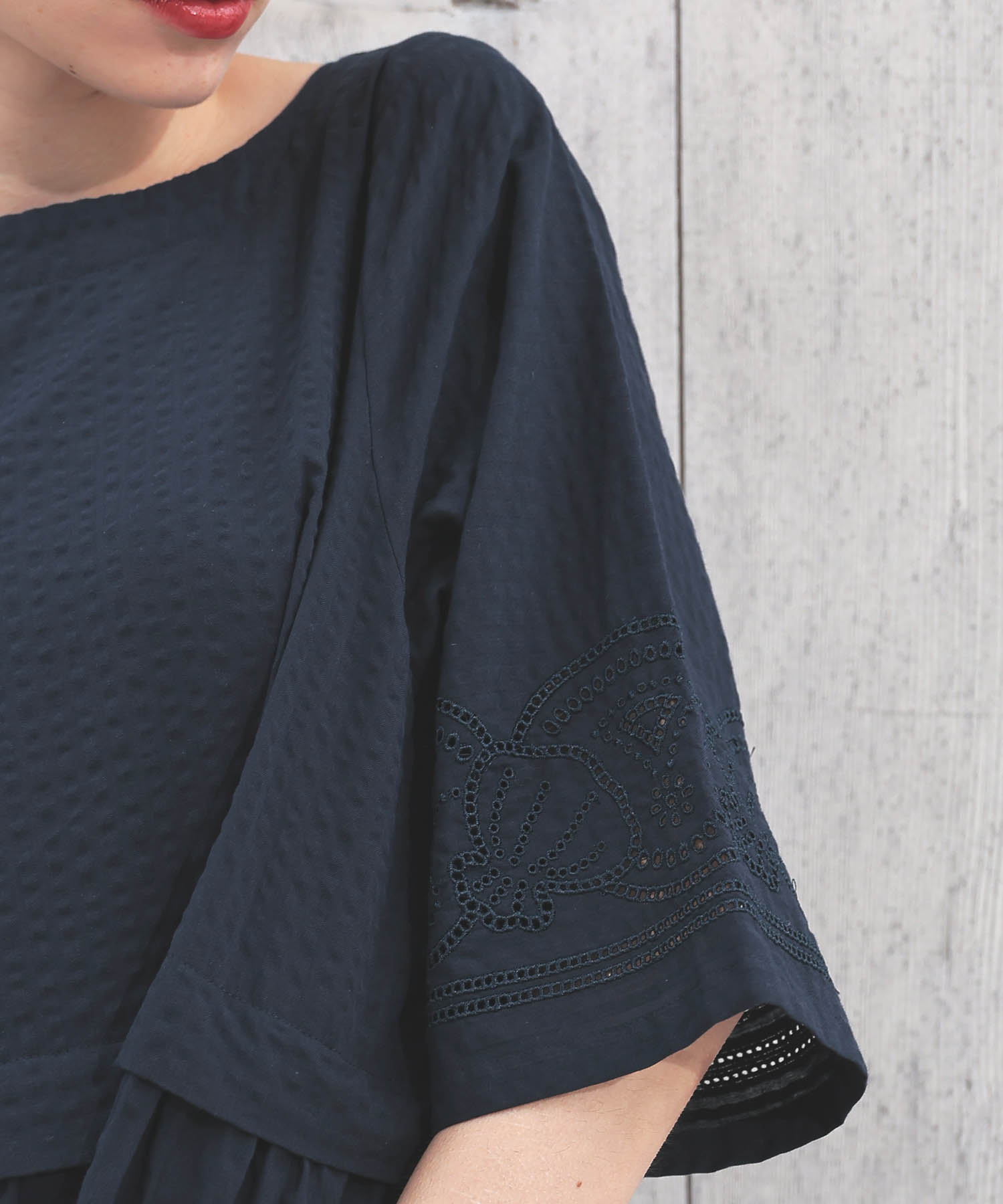 コットンサッカーシェル刺繍ワンピース_パジャマ&ルームウェア-ワンピース・ネグリジェ_ネイビー_3
